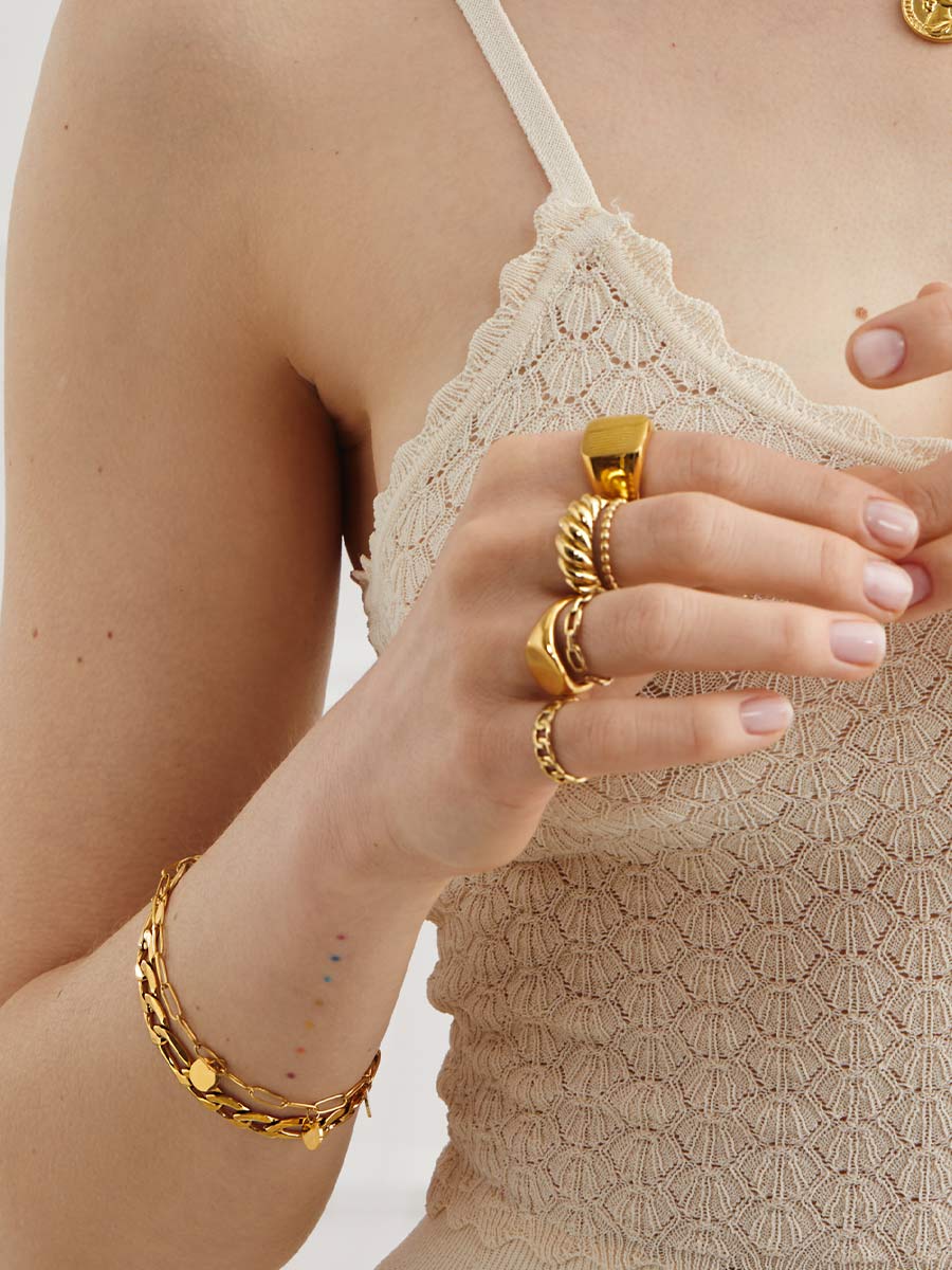 Anillo Zeal