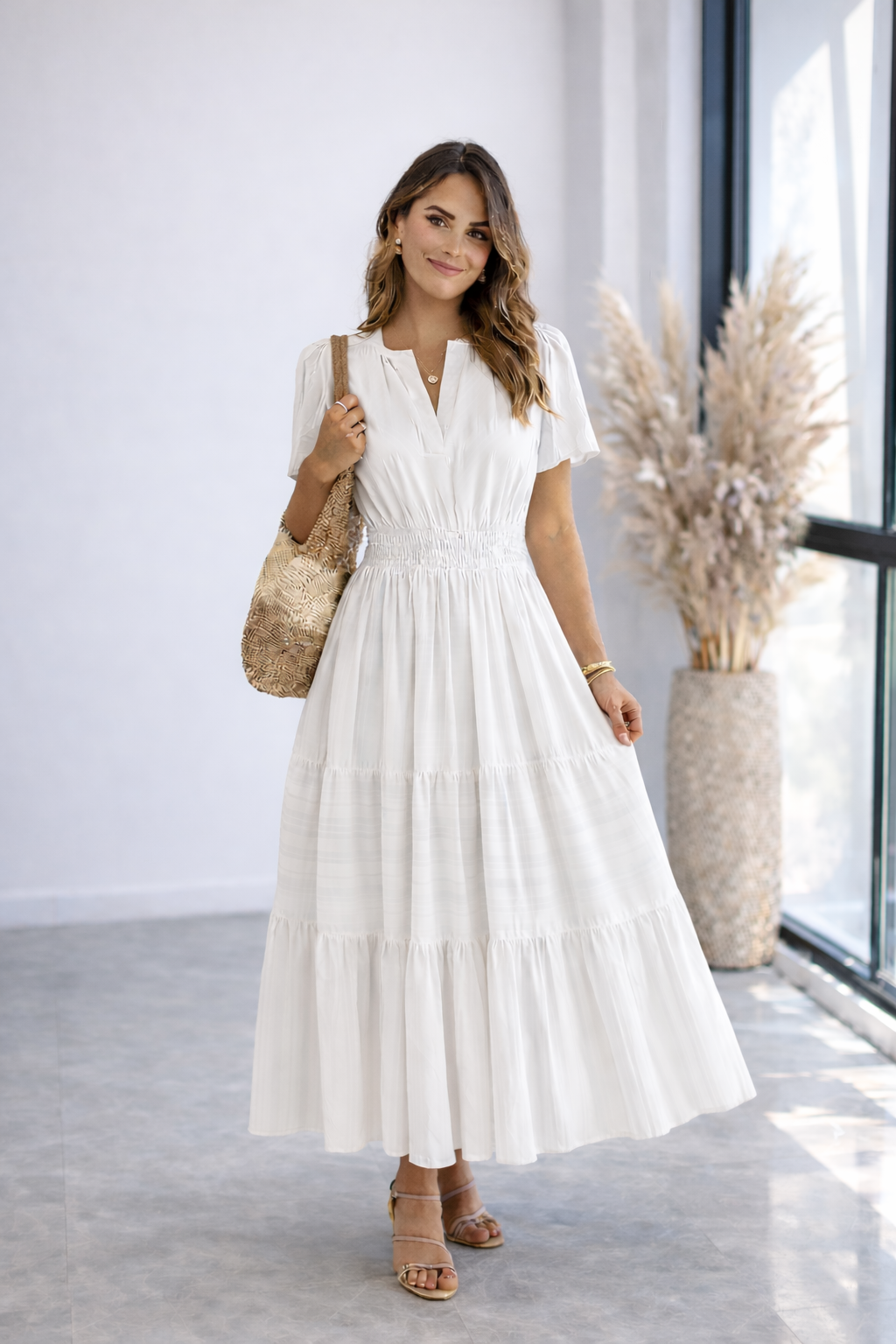 AURA | VESTIDO BLANCO FLUIDO ELEGANTE CON CINTURA ELÁSTICA