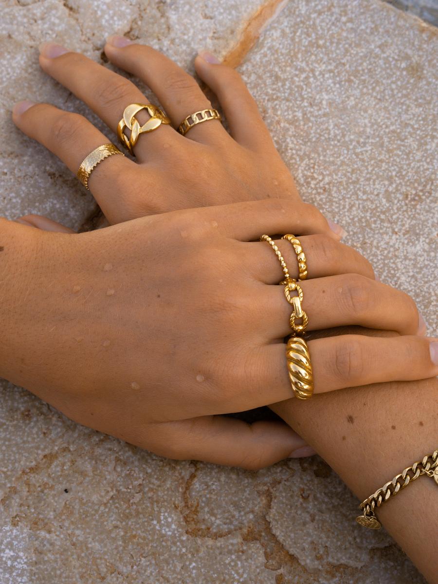 Anillo Zeal