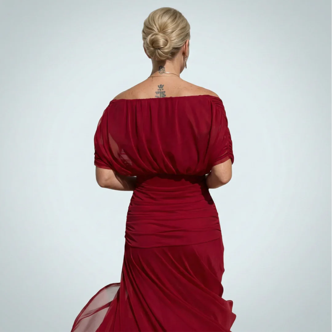 LUISA | ELEGANTE VESTIDO LARGO CON ESCOTE EN V QUE REALZA LA SILUETA
