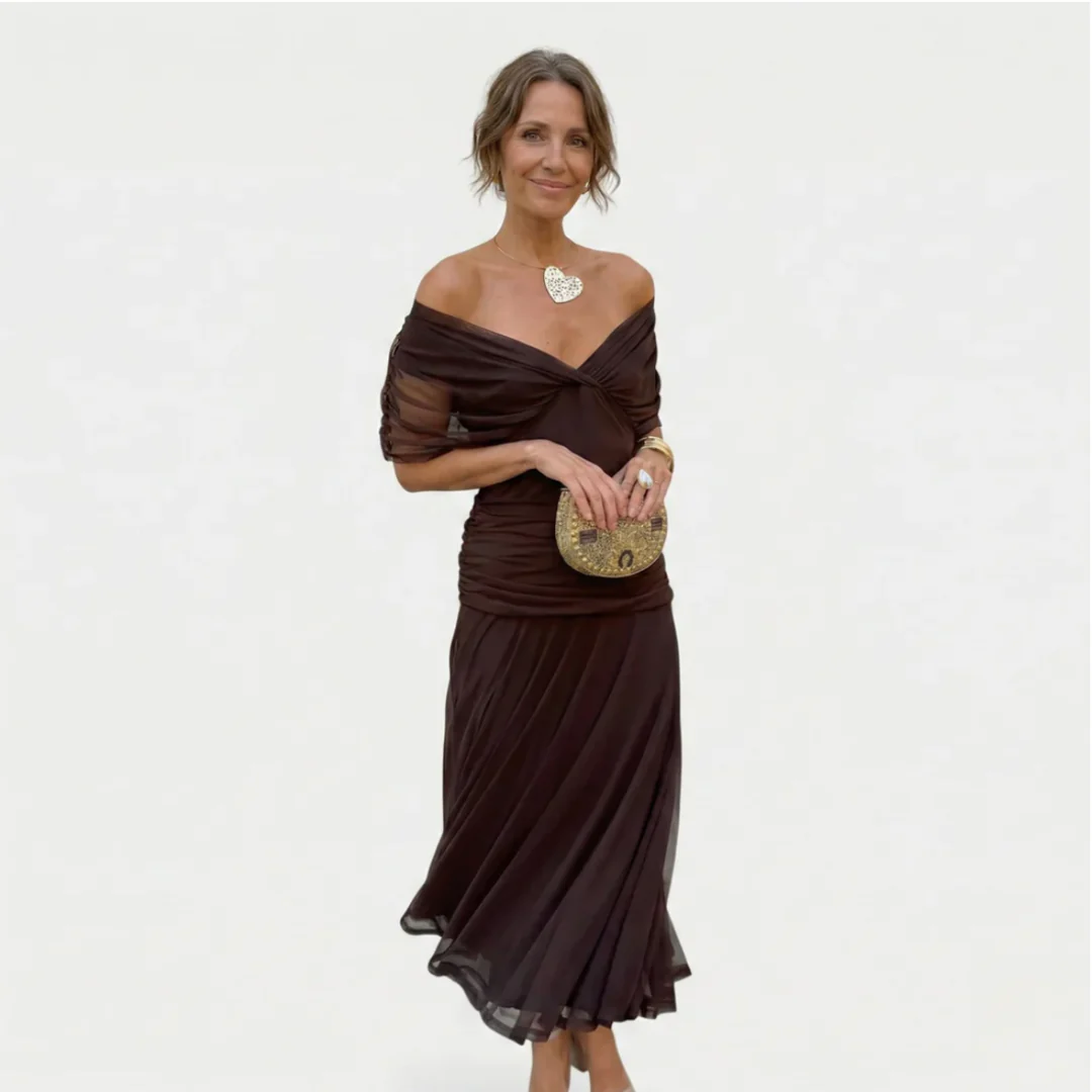 LUISA | ELEGANTE VESTIDO LARGO CON ESCOTE EN V QUE REALZA LA SILUETA