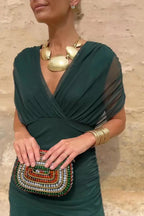 LUISA | ELEGANTE VESTIDO LARGO CON ESCOTE EN V QUE REALZA LA SILUETA