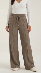 Pantalones Ellie 'Full Relax'